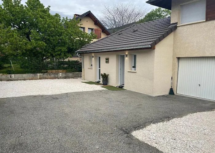 Bed & Breakfast Jardin Privé 2 La Ravoire